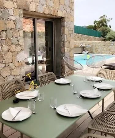 Location De Charme L Ile Rousse * L'Ile-Rousse (Corsica)