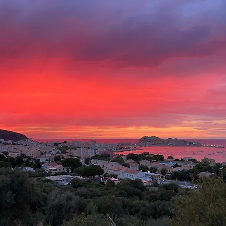 Location De Charme L Ile Rousse Apartment